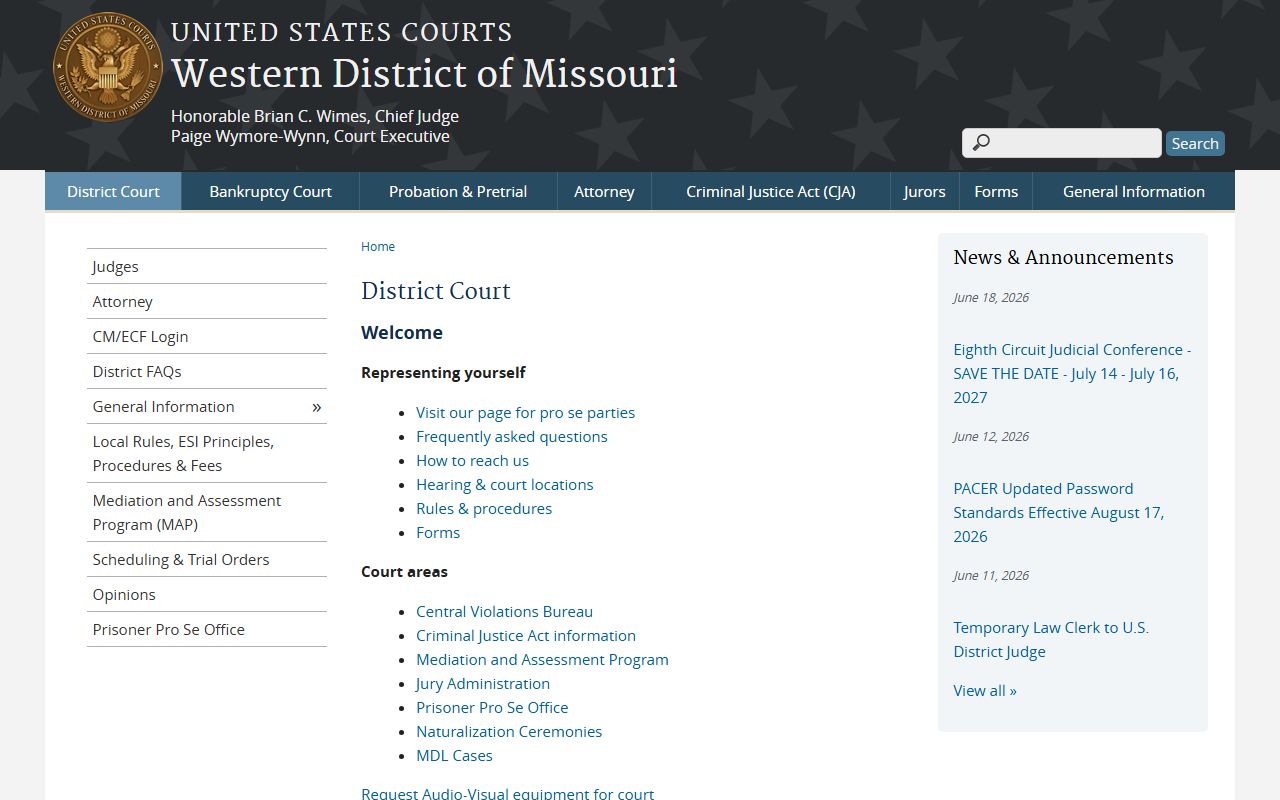 Pettis County Circuit Court records federal district court comparison